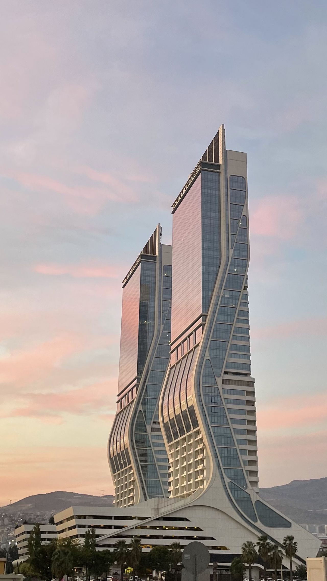 İşte Türkiye'de bulunan en yüksek 20 bina! 12