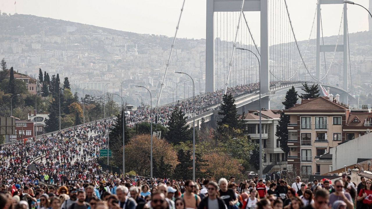 İşte İstanbul Maratonu'ndan renkli görüntüler! 3