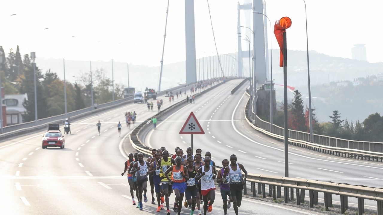 İşte İstanbul Maratonu'ndan renkli görüntüler! 5