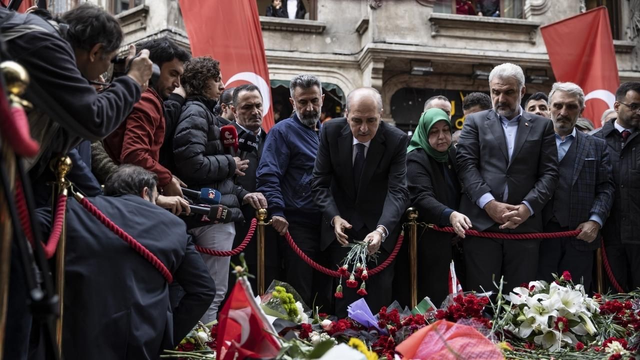 Kurtulmuş, İstiklal Caddesi'nde vatandaşlarla buluştu 3