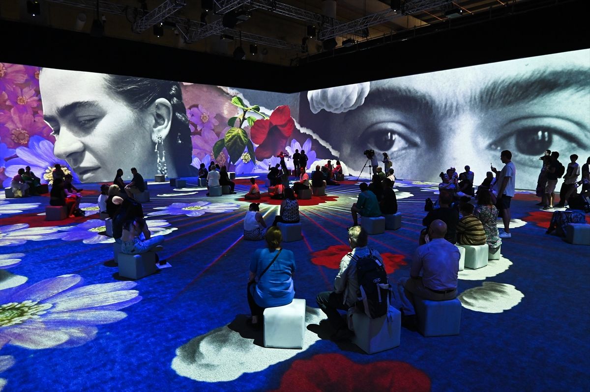 Sidney'de dijital Frida Kahlo sergisi 2