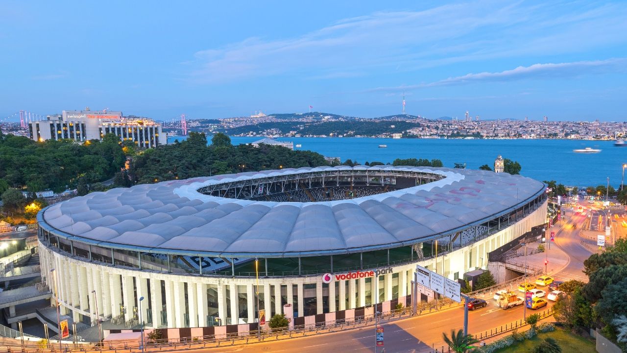 Türkiye'nin en büyük 10 stadyumu! 9