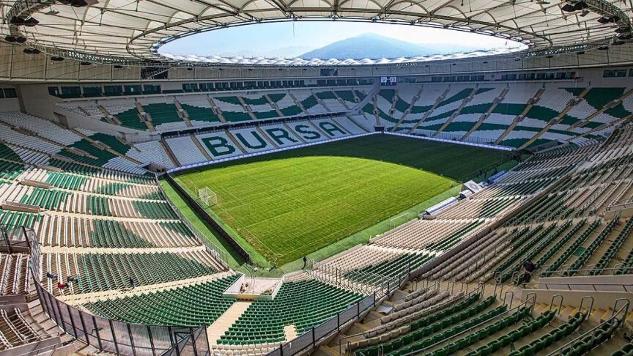 Türkiye'nin en büyük 10 stadyumu! 12