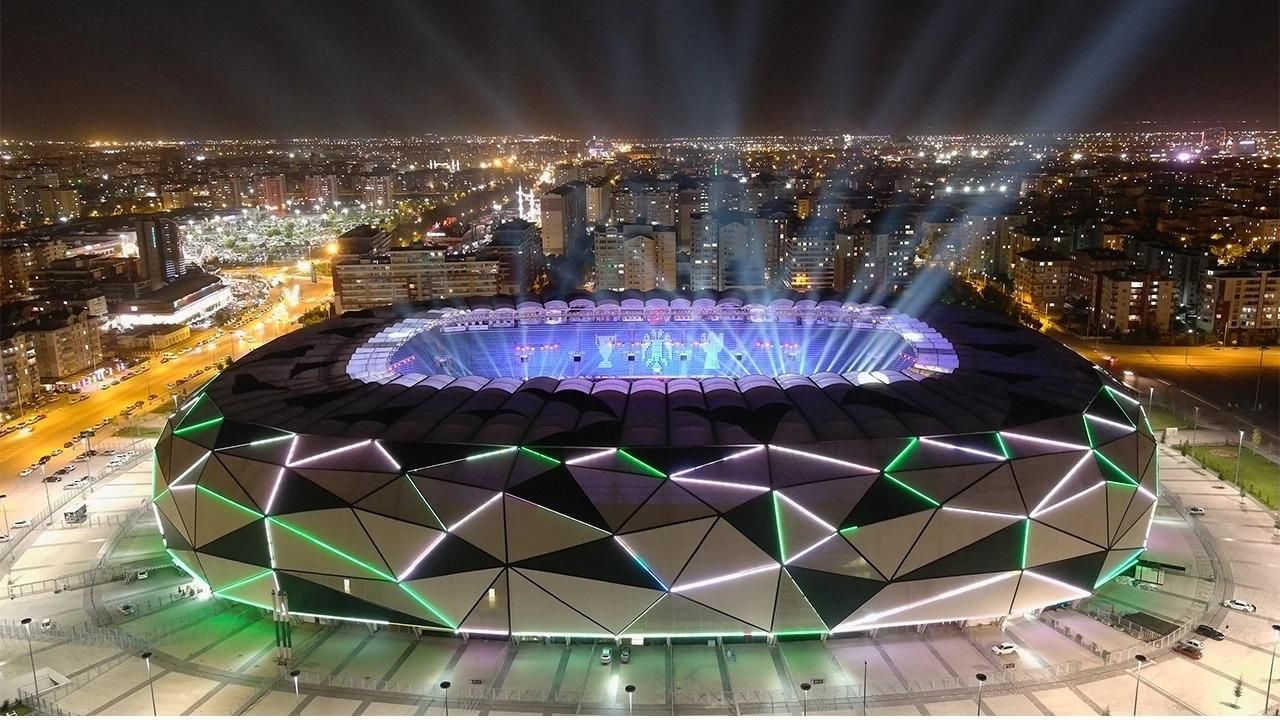 Türkiye'nin en büyük 10 stadyumu! 7