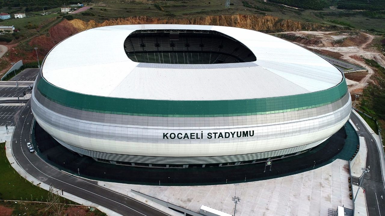 Türkiye'nin en büyük 10 stadyumu! 3