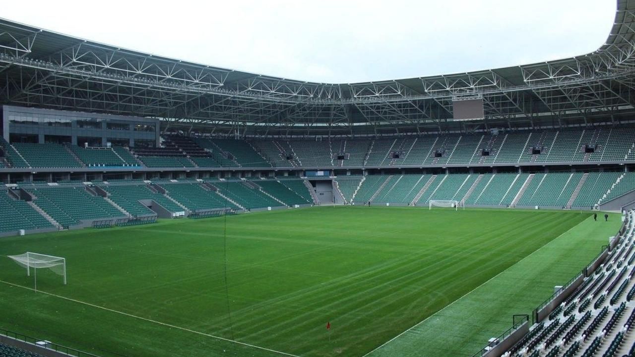 Türkiye'nin en büyük 10 stadyumu! 4