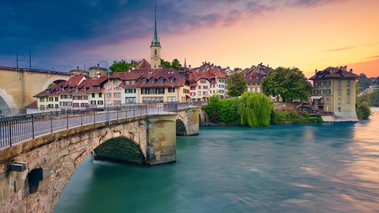 Dünyanın en güvenli şehirleri: İlk 10’da Türkiye’den tek şehir var! 12