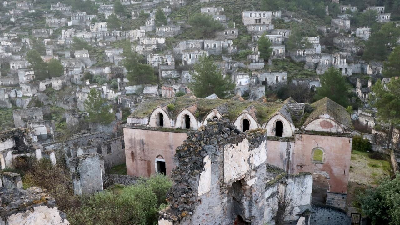 100 yıl önce terkedilen 'Hayalet Köy' 3