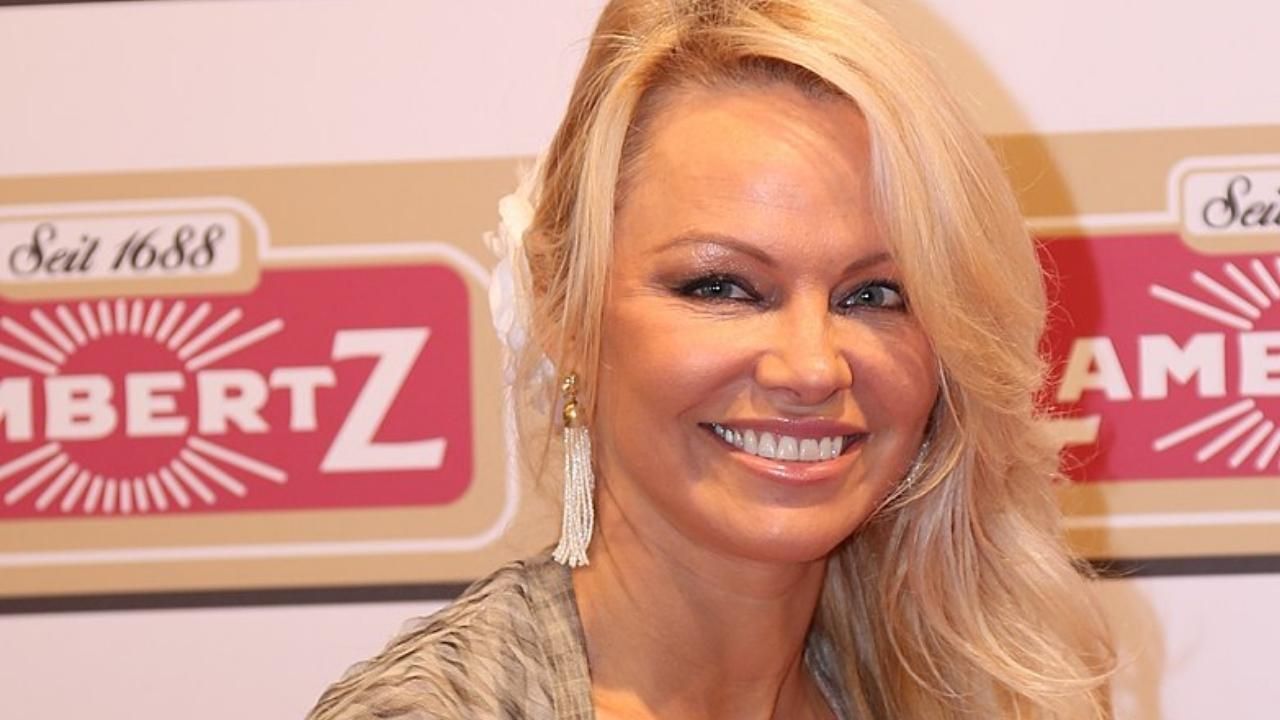 12 gün evli kaldı, 10 milyon dolar mirasa kondu! 9