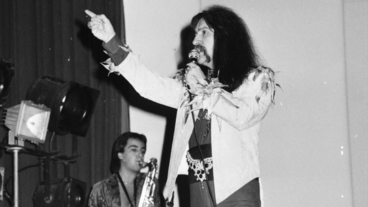 Barış Manço'yu ölüm yıldönümünde anıyoruz 2