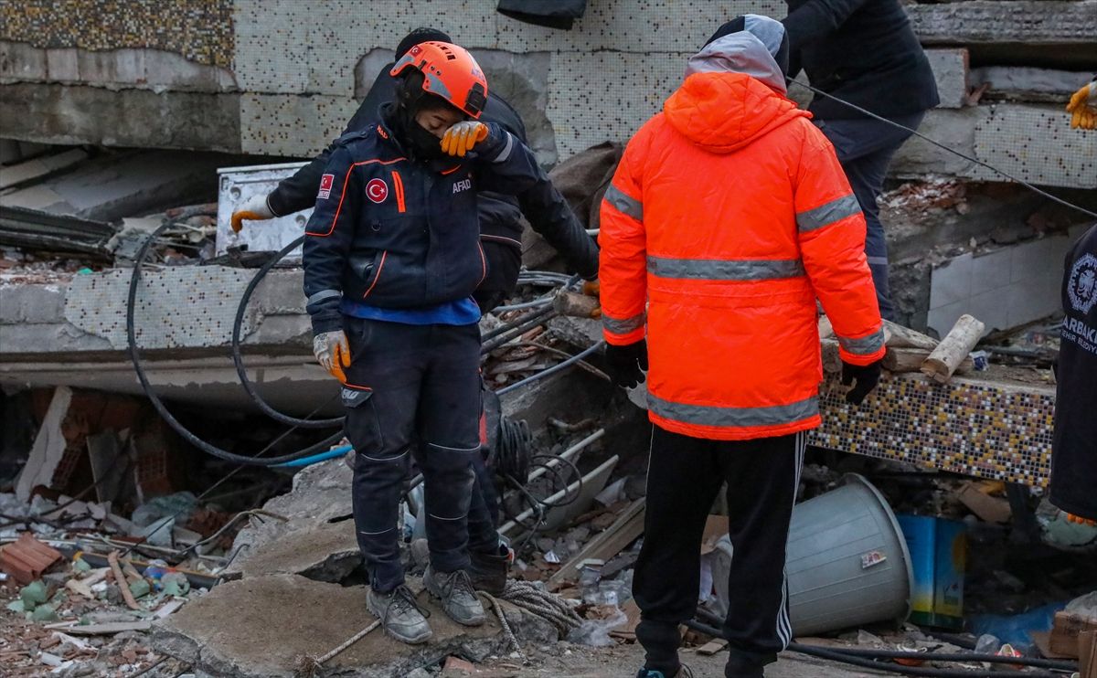 Arama Kurtarma çalışmalarının kadın kahramanlarından bazı kareler! 9