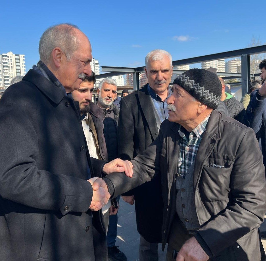 Kurtulmuş Şanlıurfa'da çadır kentleri ziyaret etti 4