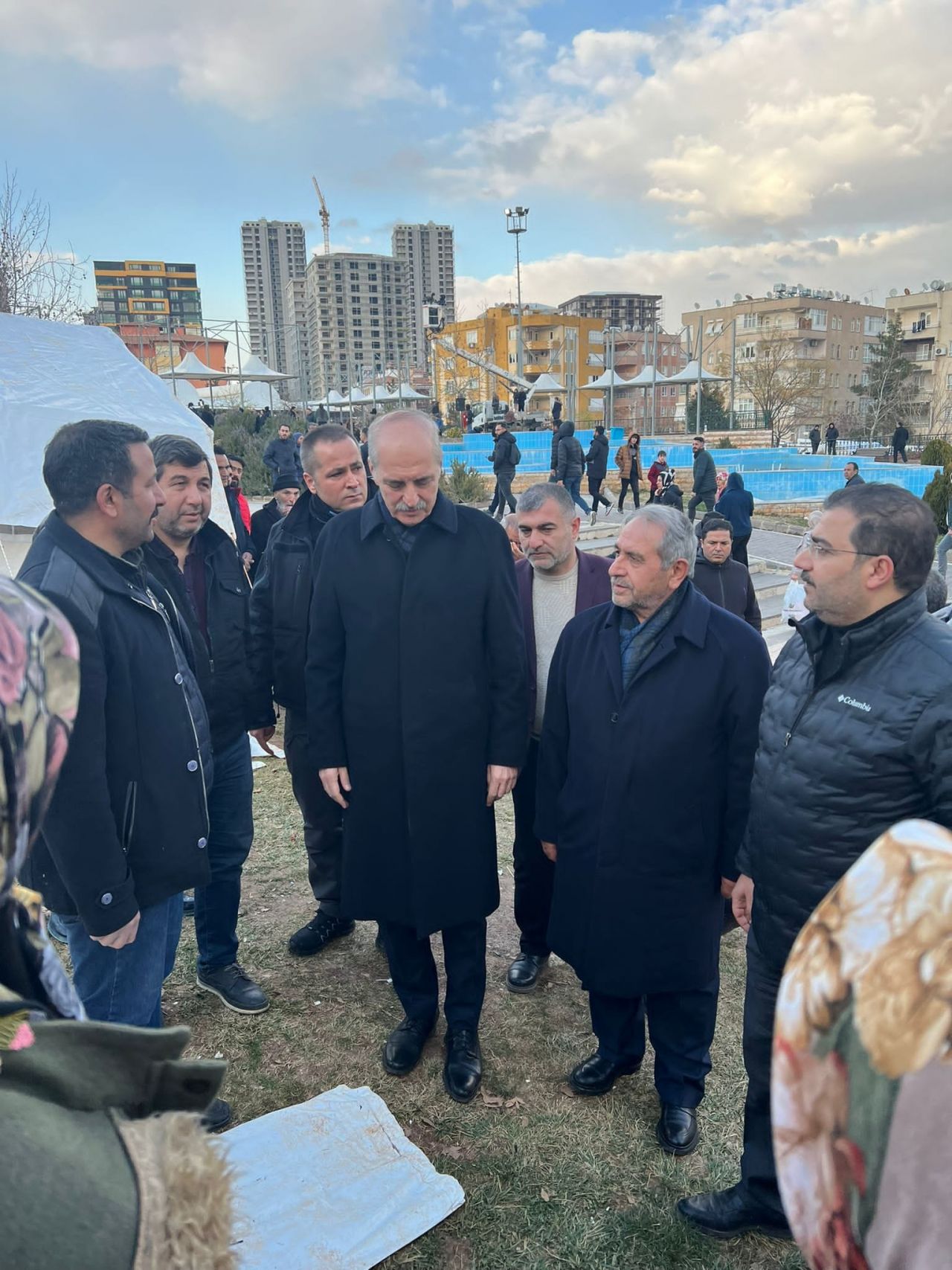 Kurtulmuş Şanlıurfa'da çadır kentleri ziyaret etti 10