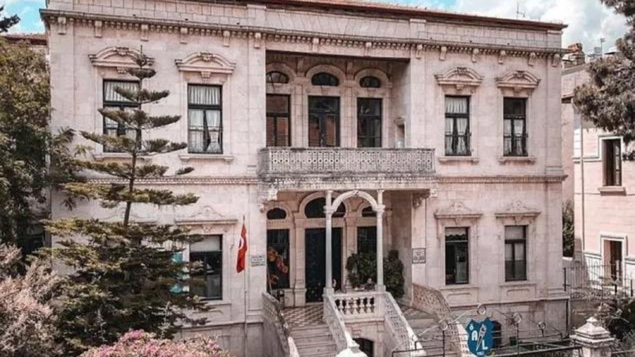 Hatay'da depremden zarar gören tarihi yapılar! 3