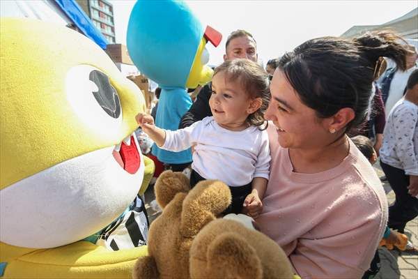 Beşiktaş'ın gönderdiği oyuncaklar Kahramanmaraş'ta! 1