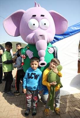 Beşiktaş'ın gönderdiği oyuncaklar Kahramanmaraş'ta! 7