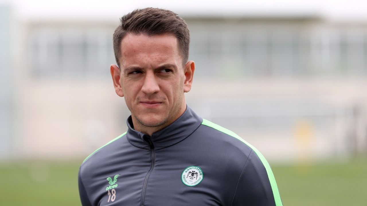 Transfer sezonu kapandı! Ara transfer döneminde İstanbul takımlarının yaptığı takviyeler... 9