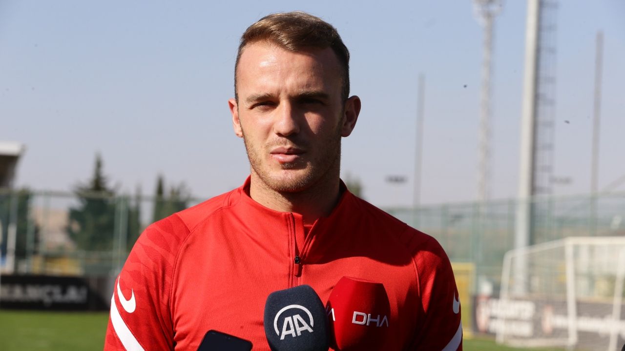 Transfer sezonu kapandı! Ara transfer döneminde İstanbul takımlarının yaptığı takviyeler... 19