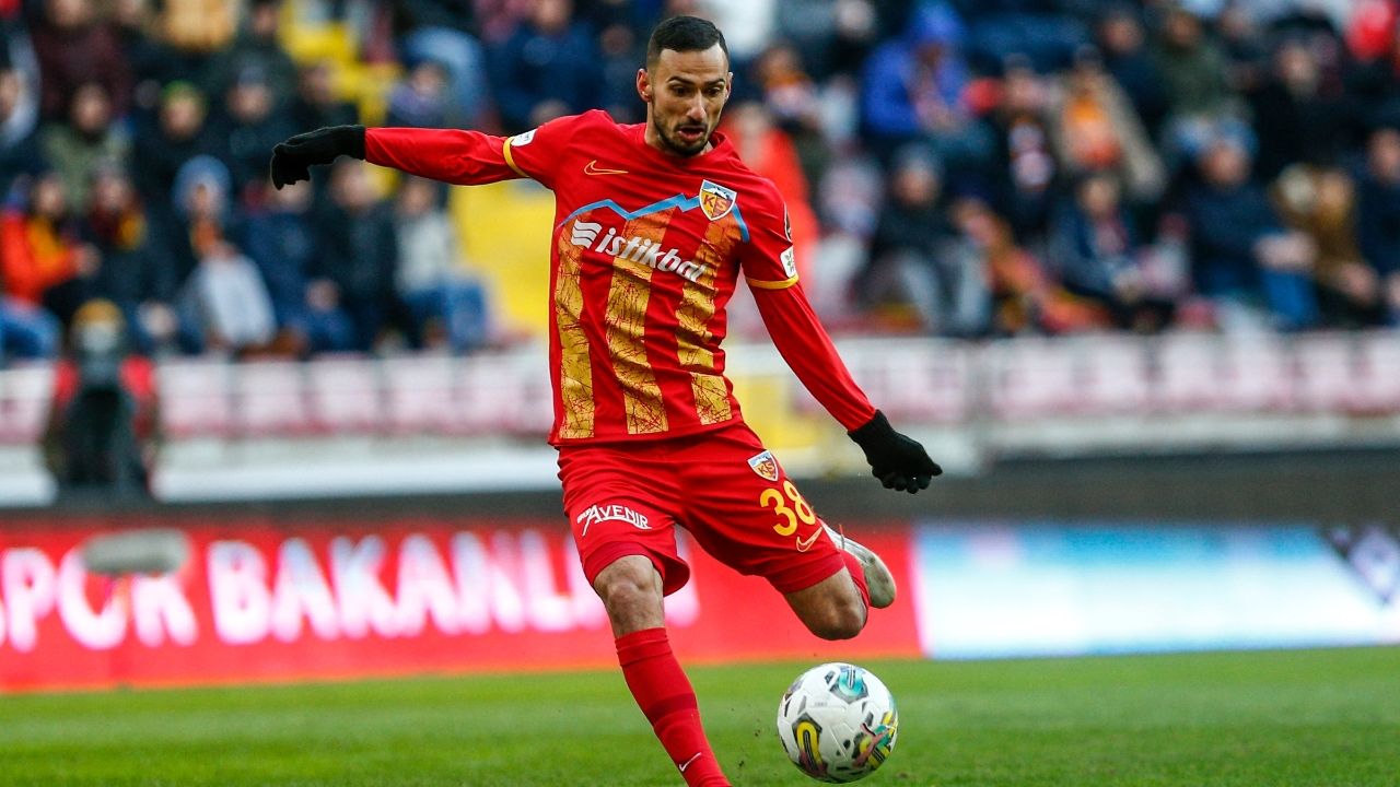 Transfer sezonu kapandı! Ara transfer döneminde İstanbul takımlarının yaptığı takviyeler... 10