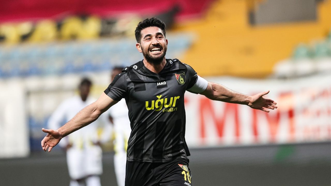 Transfer sezonu kapandı! Ara transfer döneminde İstanbul takımlarının yaptığı takviyeler... 21