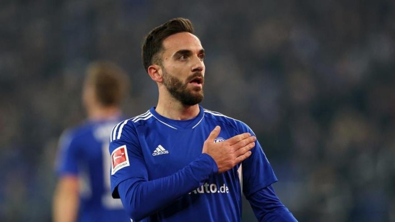 Yurt dışında forma giyen Türk asıllı futbolcular! 13