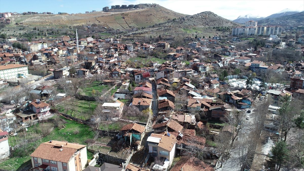 Birçok filmin çekildiği Yeşilyurt'ta 90 konak depremlerde hasar gördü 3