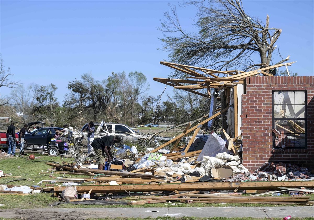ABD'de hortumların yol açtığı yıkım böyle görüntülendi 7