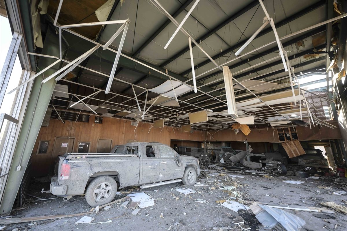 ABD'de hortumların yol açtığı yıkım böyle görüntülendi 19