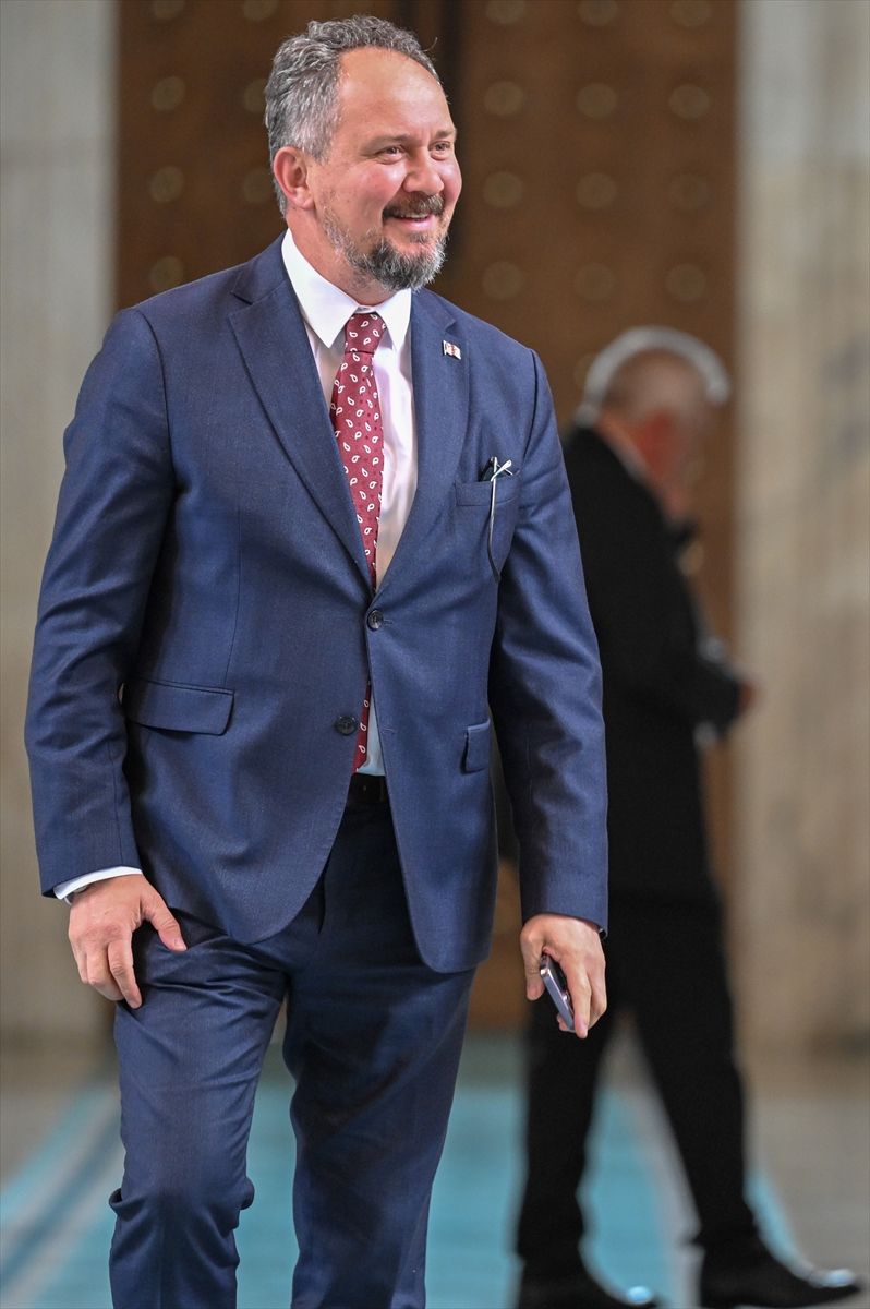 Milletvekilleri kayıtlarını yaptırmaya başladı! 15