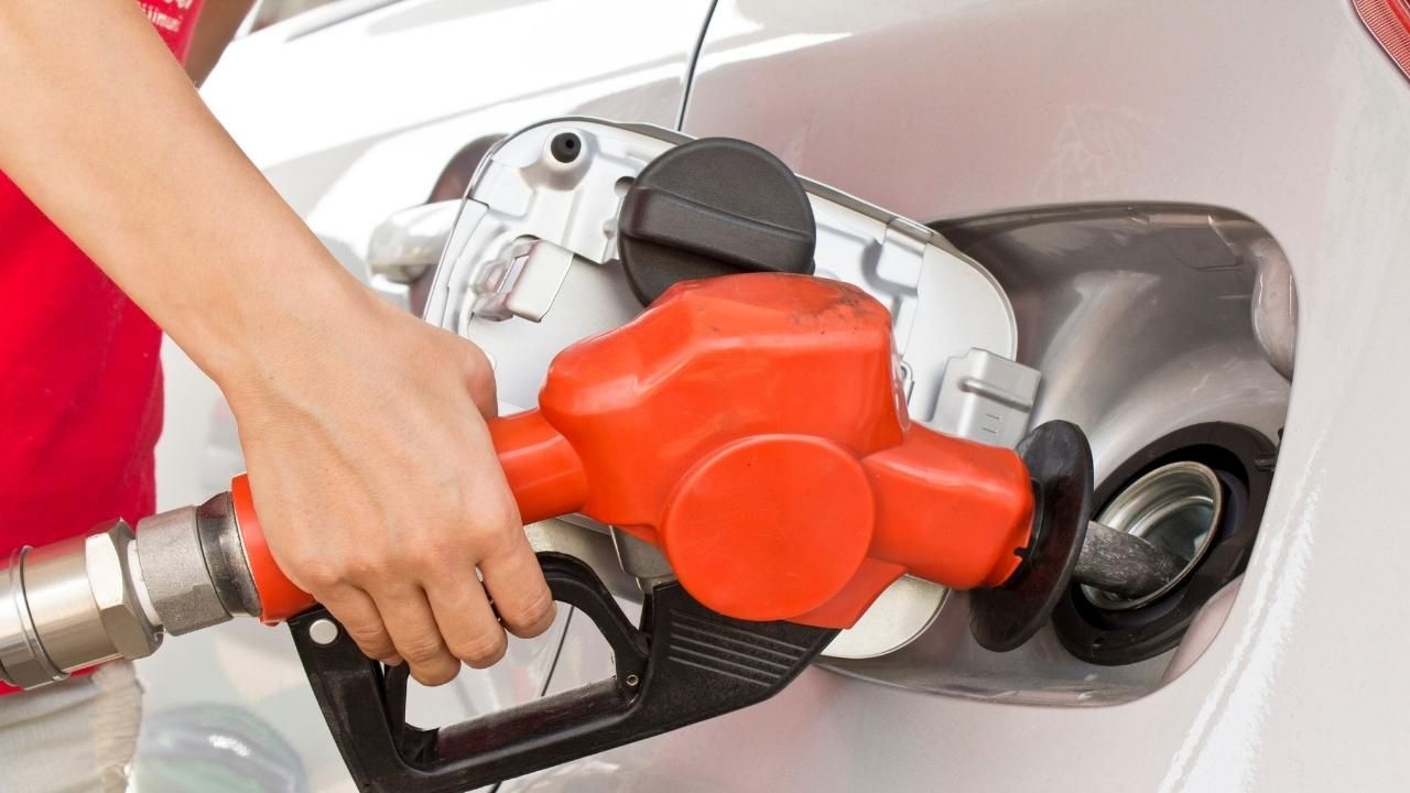 Benzine bir zam daha geliyor! 5