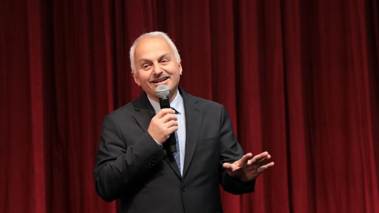 Yeni kabinede, sürpriz isimler yer alacak! 18