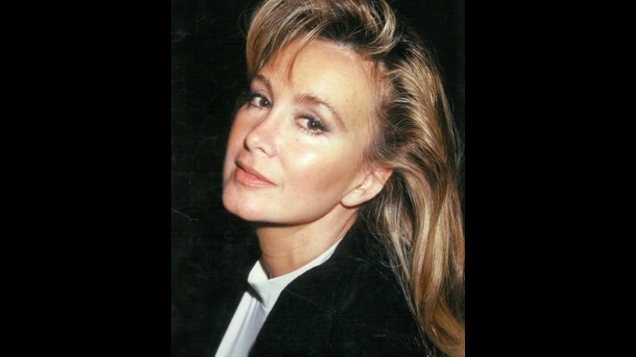 Filiz Akın güzelliğiyle yıllara meydan okuyor! 12