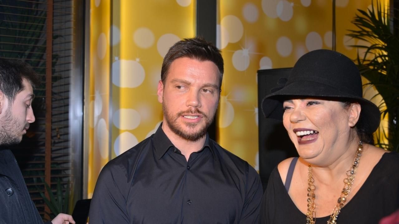 Bir zamanlar sevgili olduklarına inanamayacağınız ünlü Türk çiftler 1