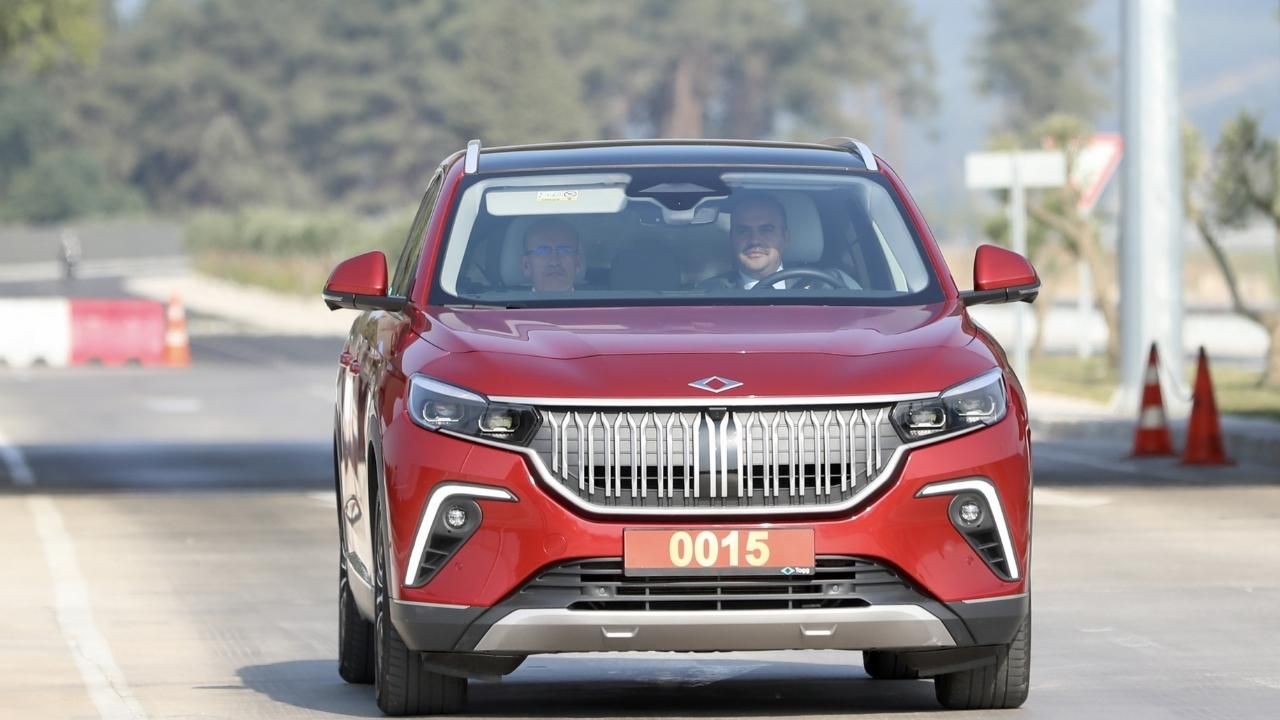 Bakanlar Togg üretim merkezini ziyaret etti! 5