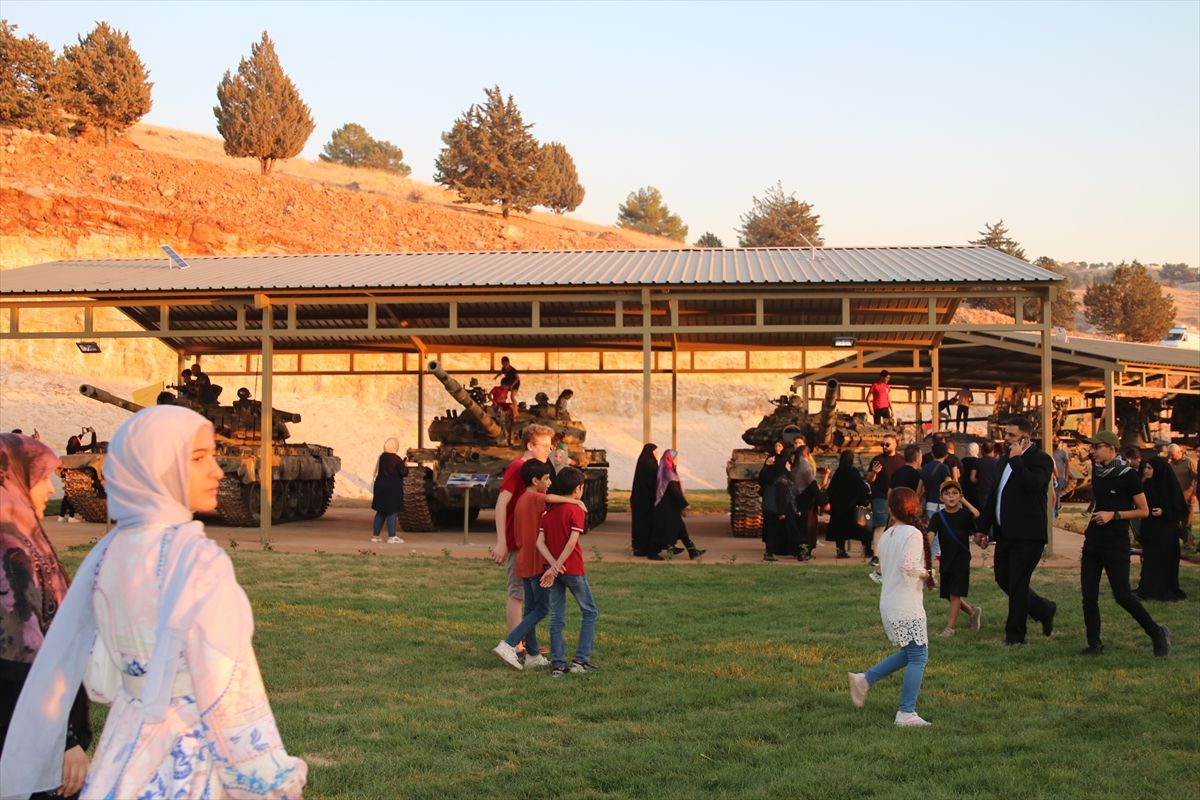 Hizbullah askeri fuar düzenledi 7