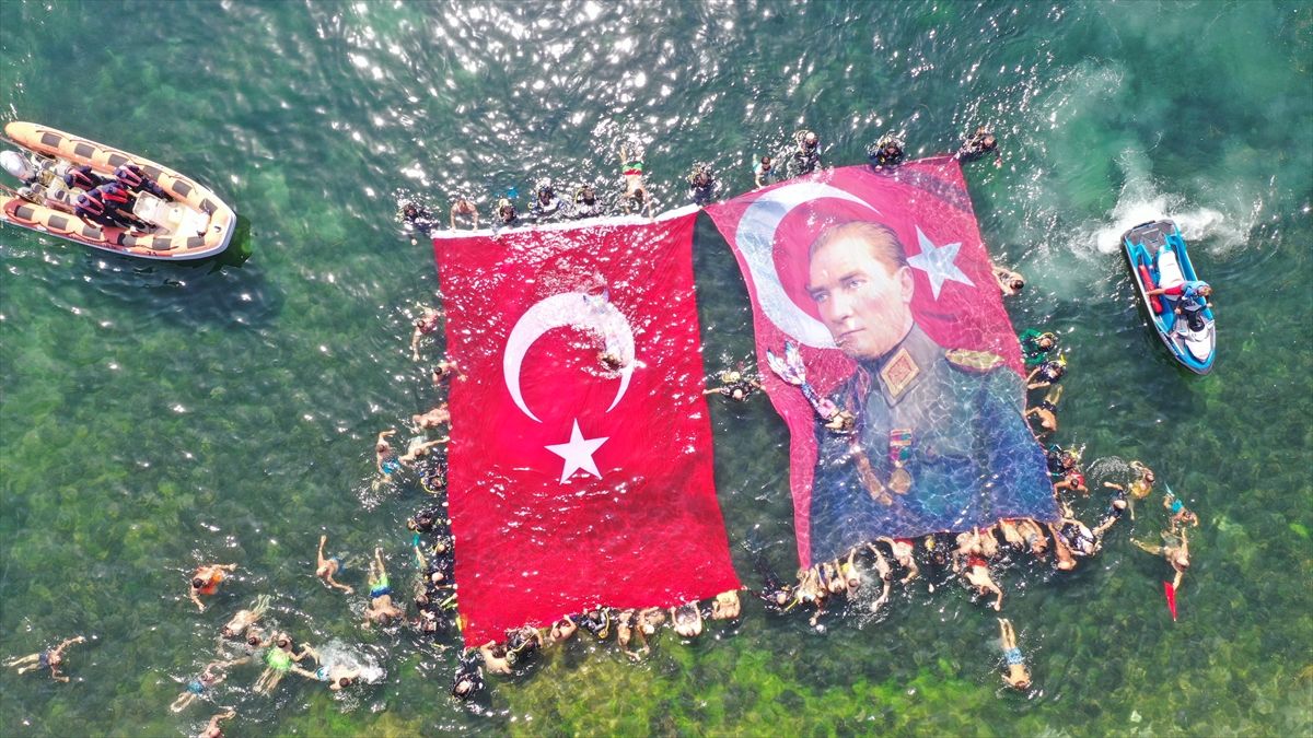 Yurttan 30 Ağustos manzaraları! 20