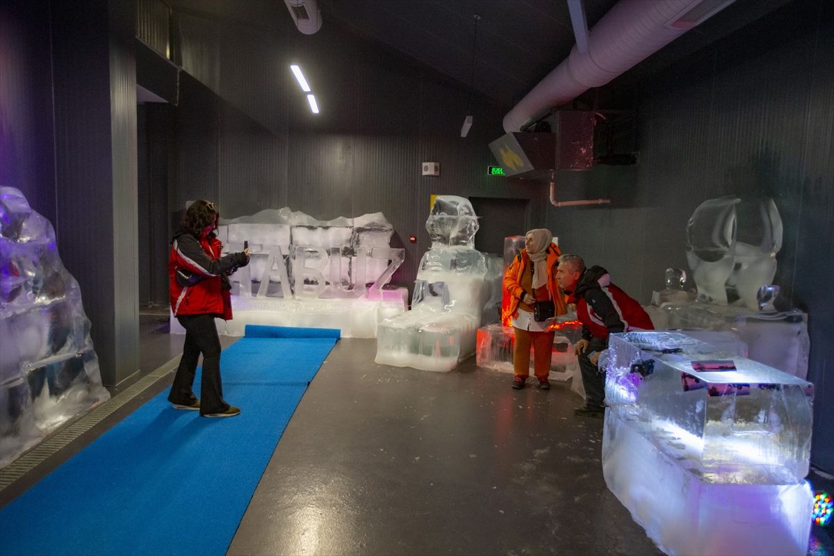 Erzurum'daki Buz Müzesi, yoğun ilgi görüyor! 13