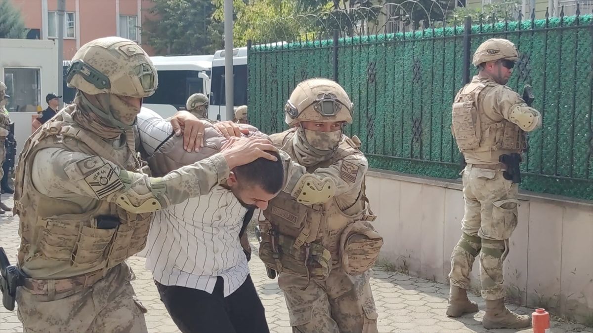 Terkinler Çetesi, hakim karşısında! 6