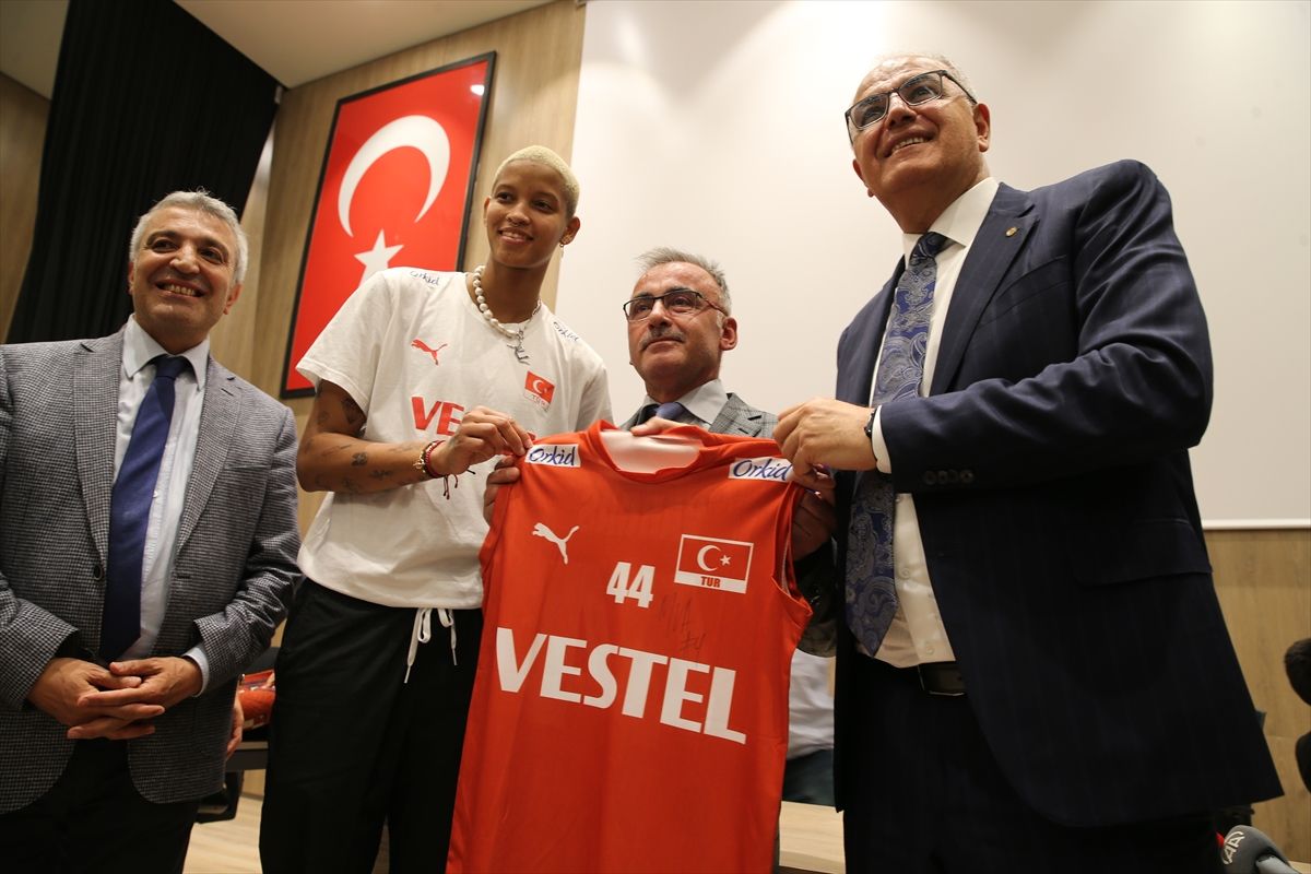 Melissa Vargas Malatya'yı ziyaret etti! 6