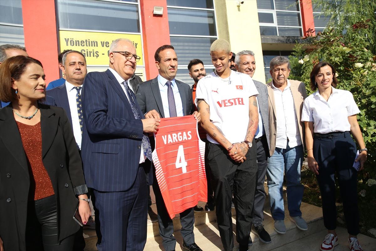 Melissa Vargas Malatya'yı ziyaret etti! 9