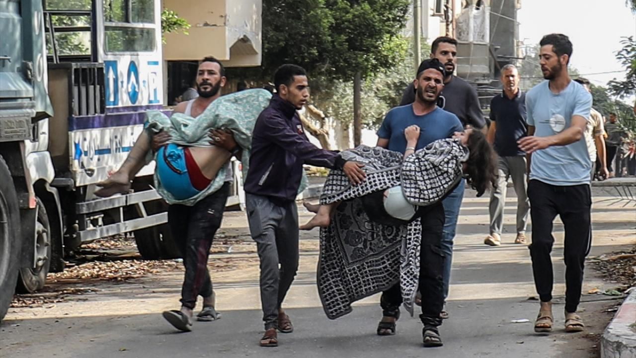 İsrail'in Gazze'ye saldırıları sürüyor 7