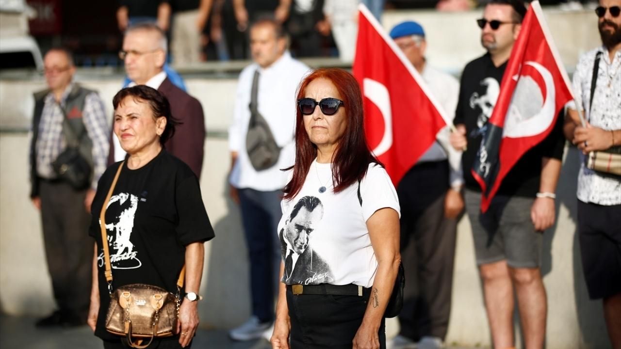 Türkiye'de 9'u 5 geçe hayat durdu! 7