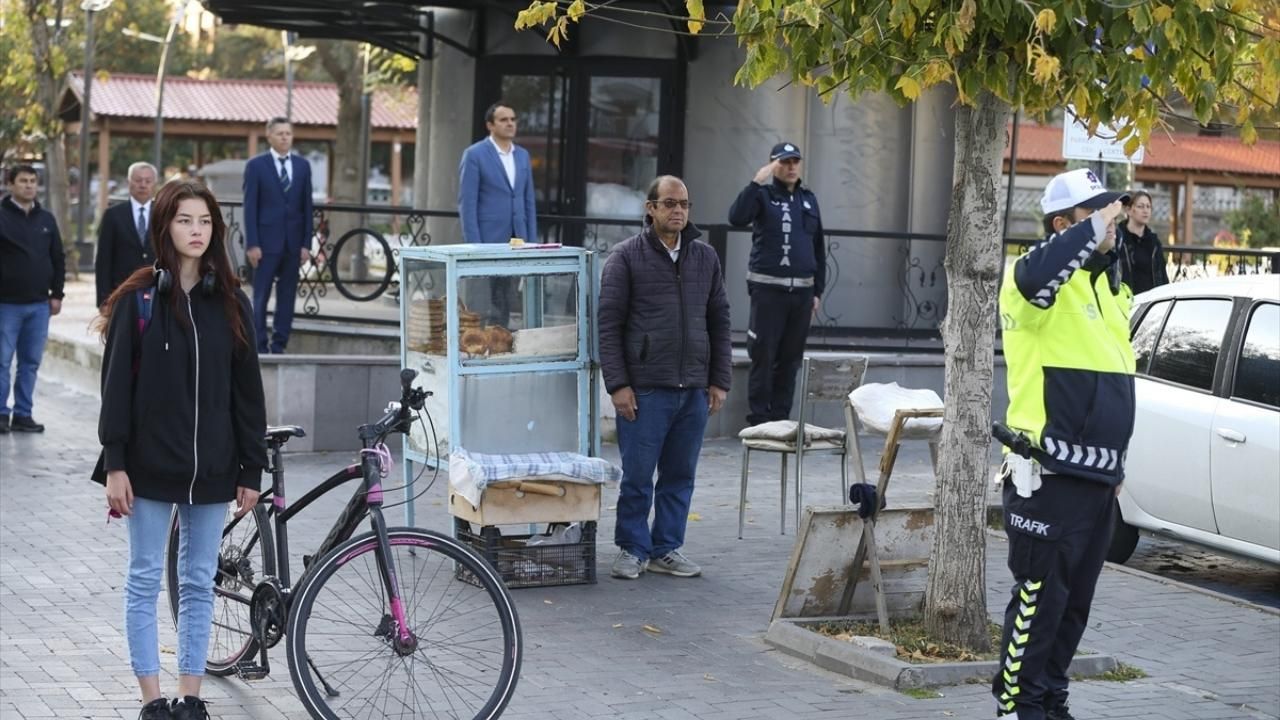 Türkiye'de 9'u 5 geçe hayat durdu! 3