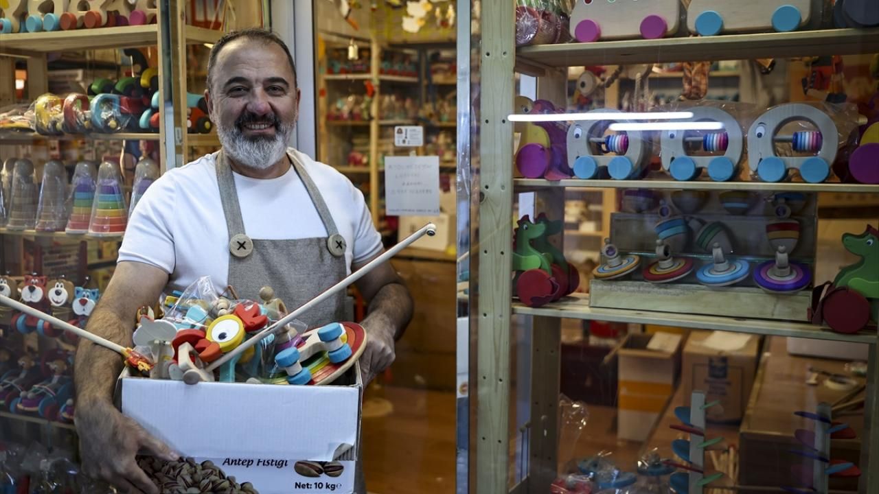 30 yıllık ahşap oyuncak ustası sıfır atığa destek oluyor 10
