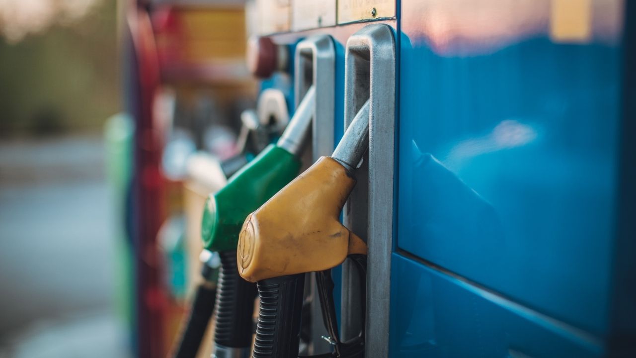 Benzine zam geliyor! 1