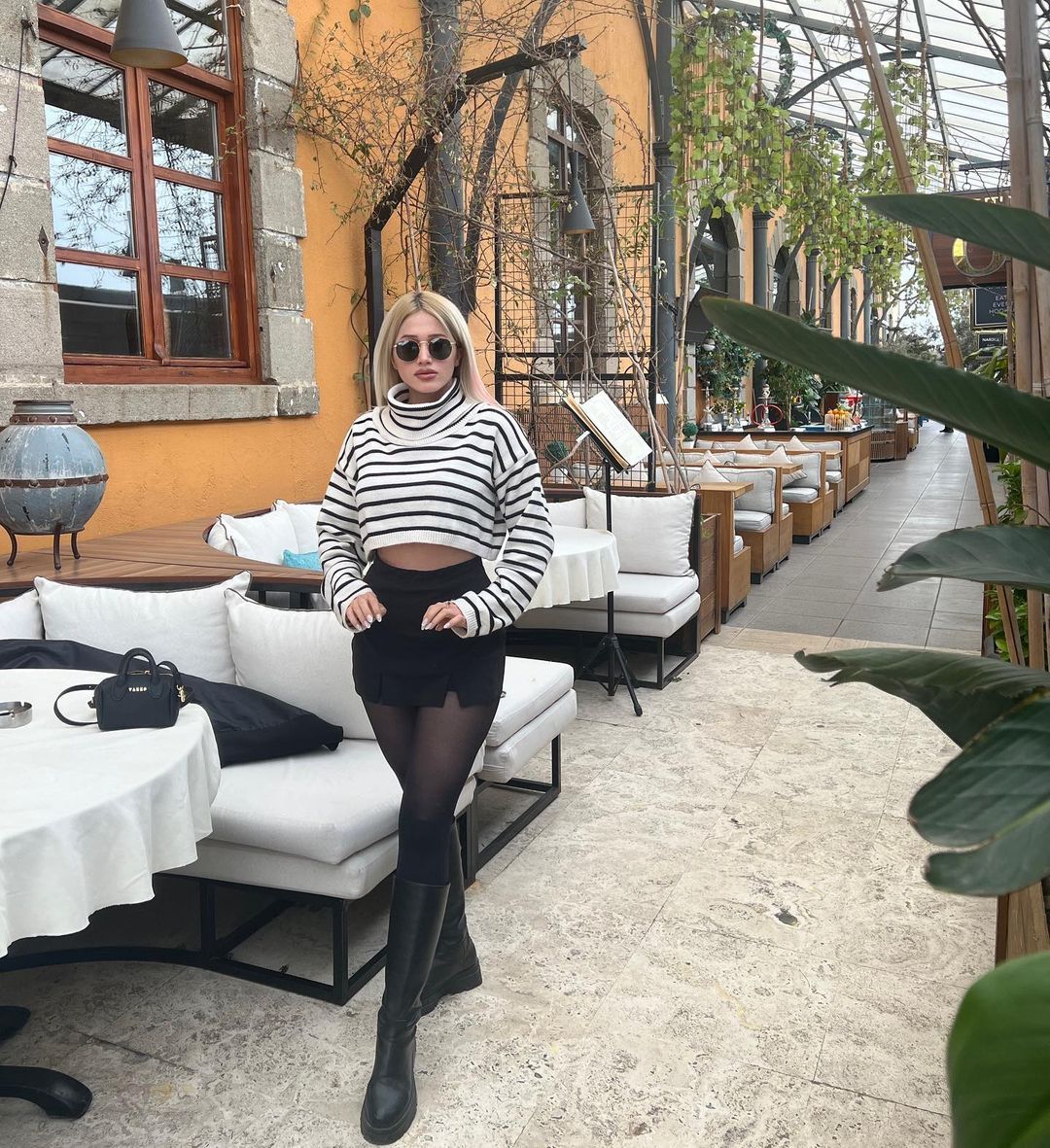 Diyarbakır'da güzelliğiyle büyüleyen muhtar adayı! 4