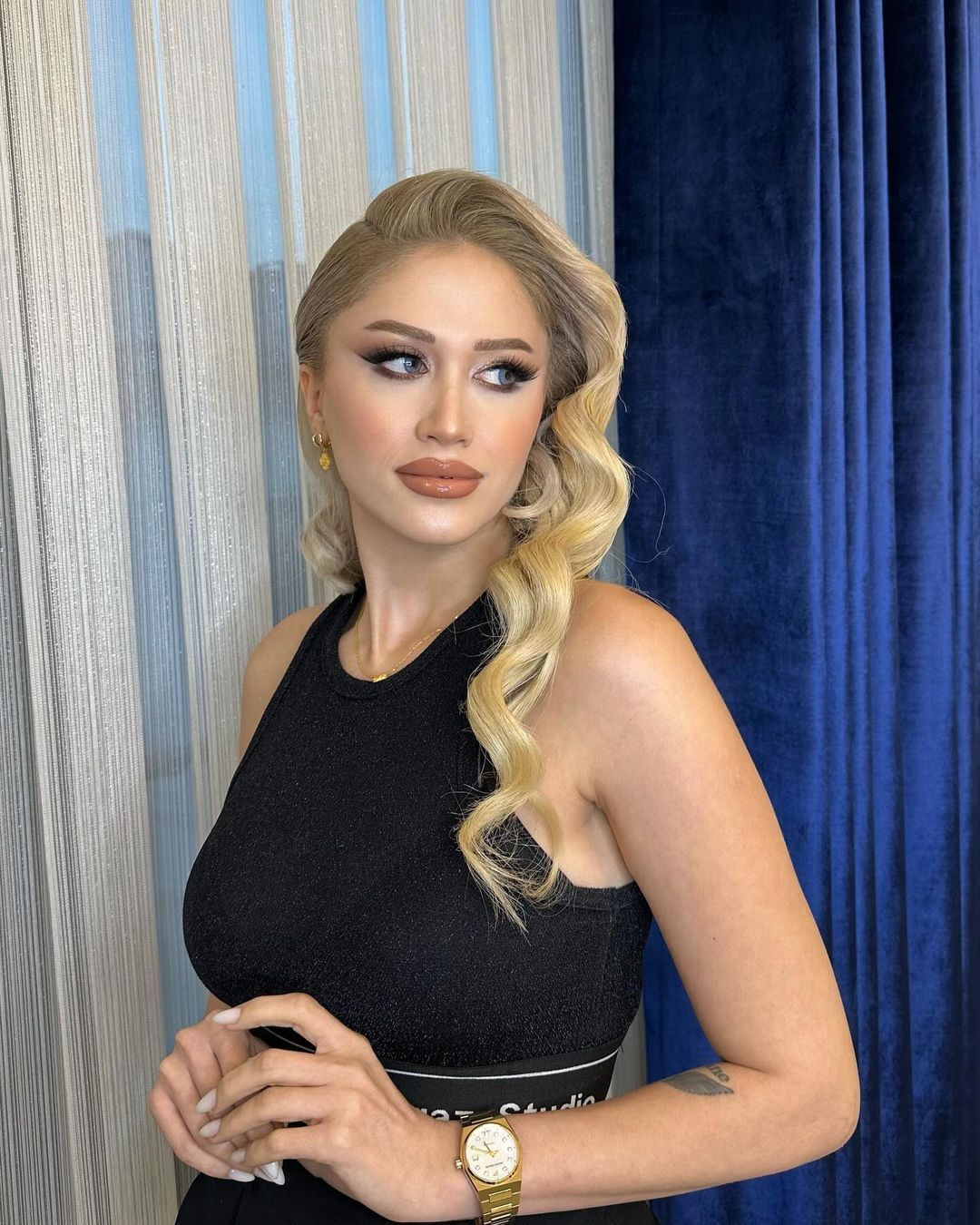 Diyarbakır'da güzelliğiyle büyüleyen muhtar adayı! 9