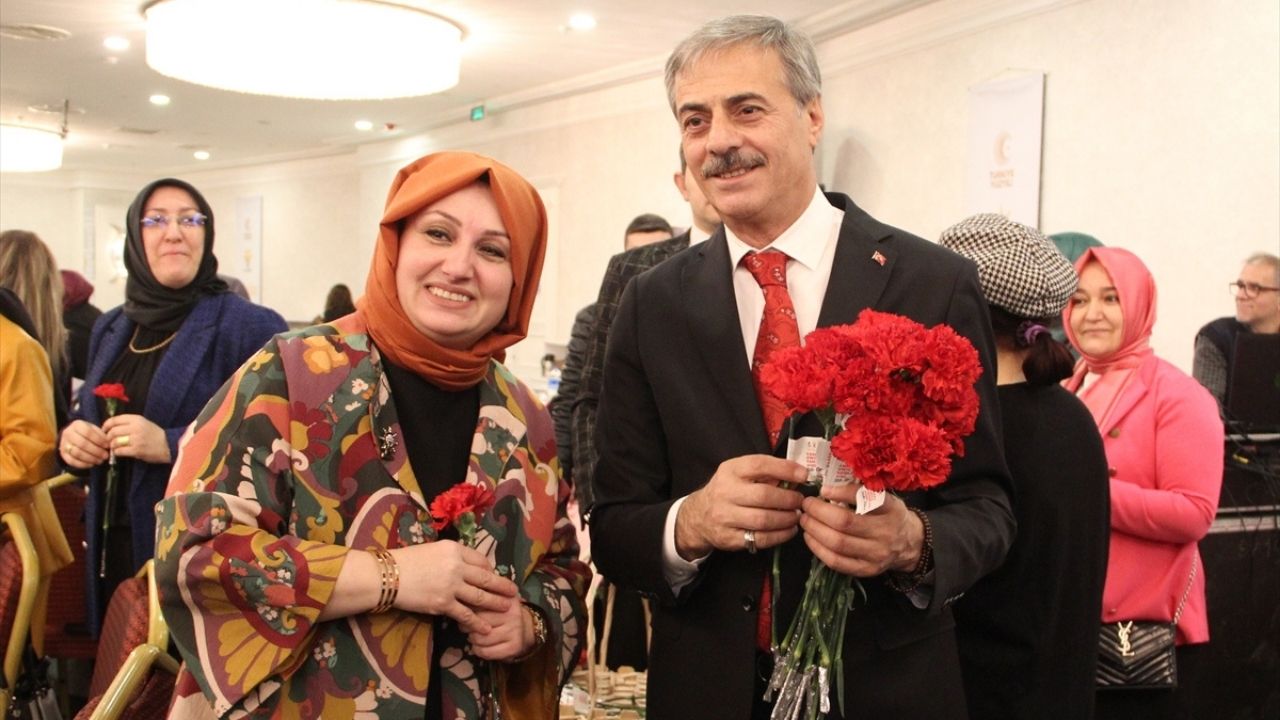 Erdoğan: “Kadını, kadına eşitledik” 6