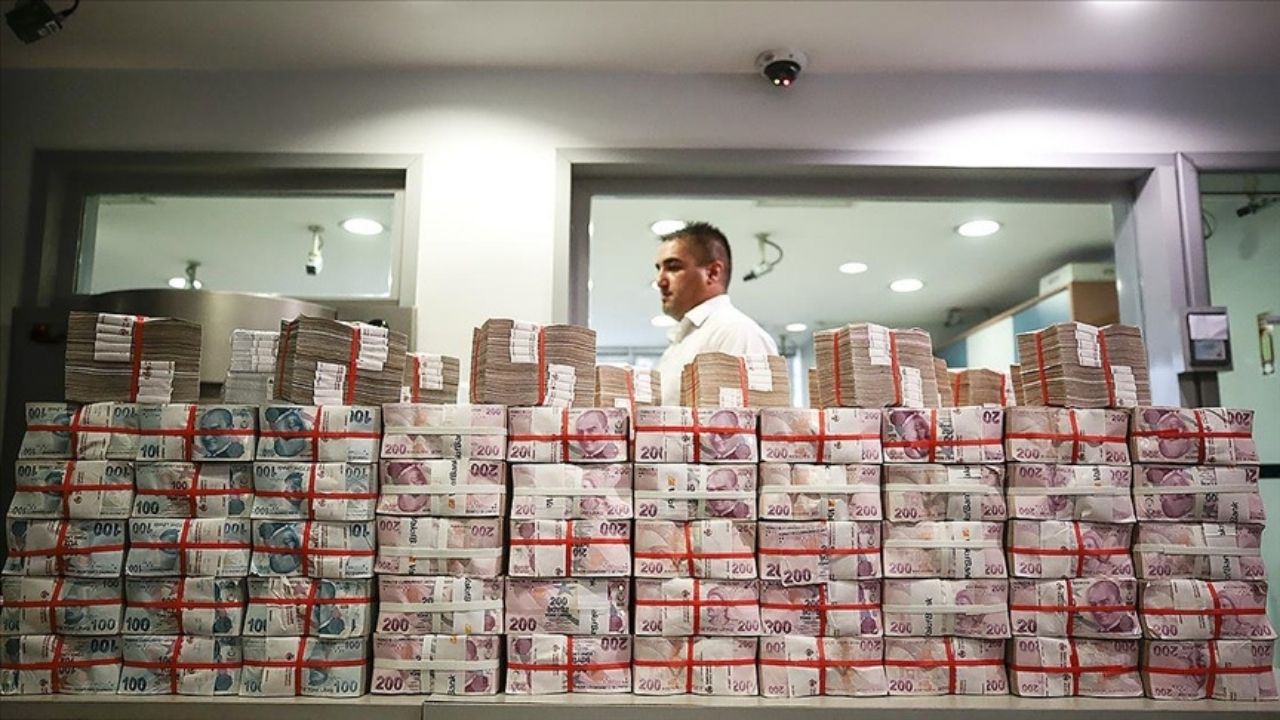 Emeklilere 3 ödeme birden yapılacak! 19