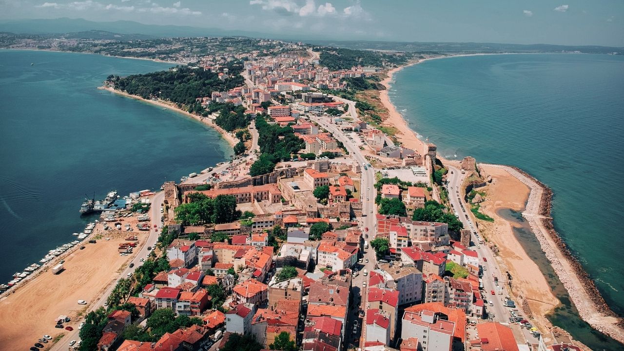 Orucun en uzun ve en kısa tutulduğu yerler neresi? 5